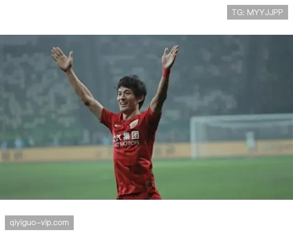 王燊超场上铁汉，场下却是钱包比我还瘦的秘密料理师？