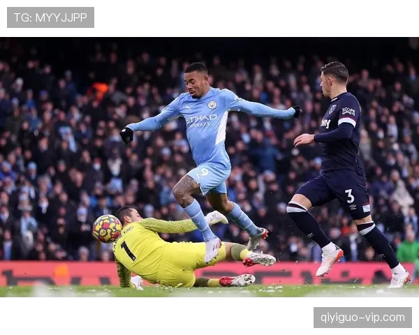 罗德里：英超争冠及四连冠阶段的绝对主力中场解析