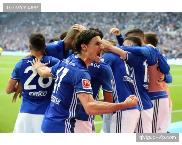 国际米兰中场稳定但创造力不足，进攻组织面临瓶颈